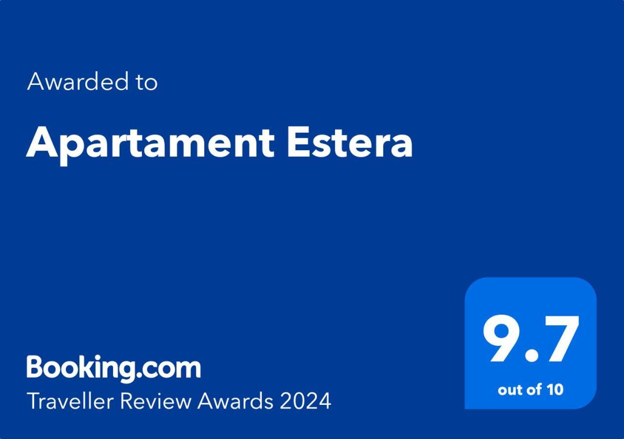 Apartamento Apartament Estera Oradea Exterior foto